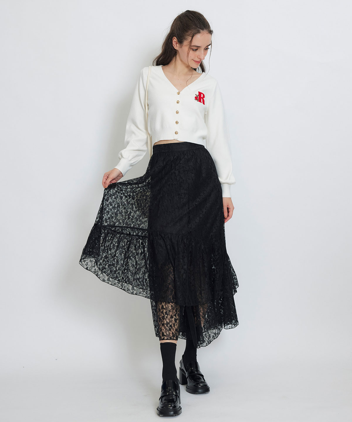 【2/13(金) 昼12時発売開始】AzelyハートVネックカーディガン