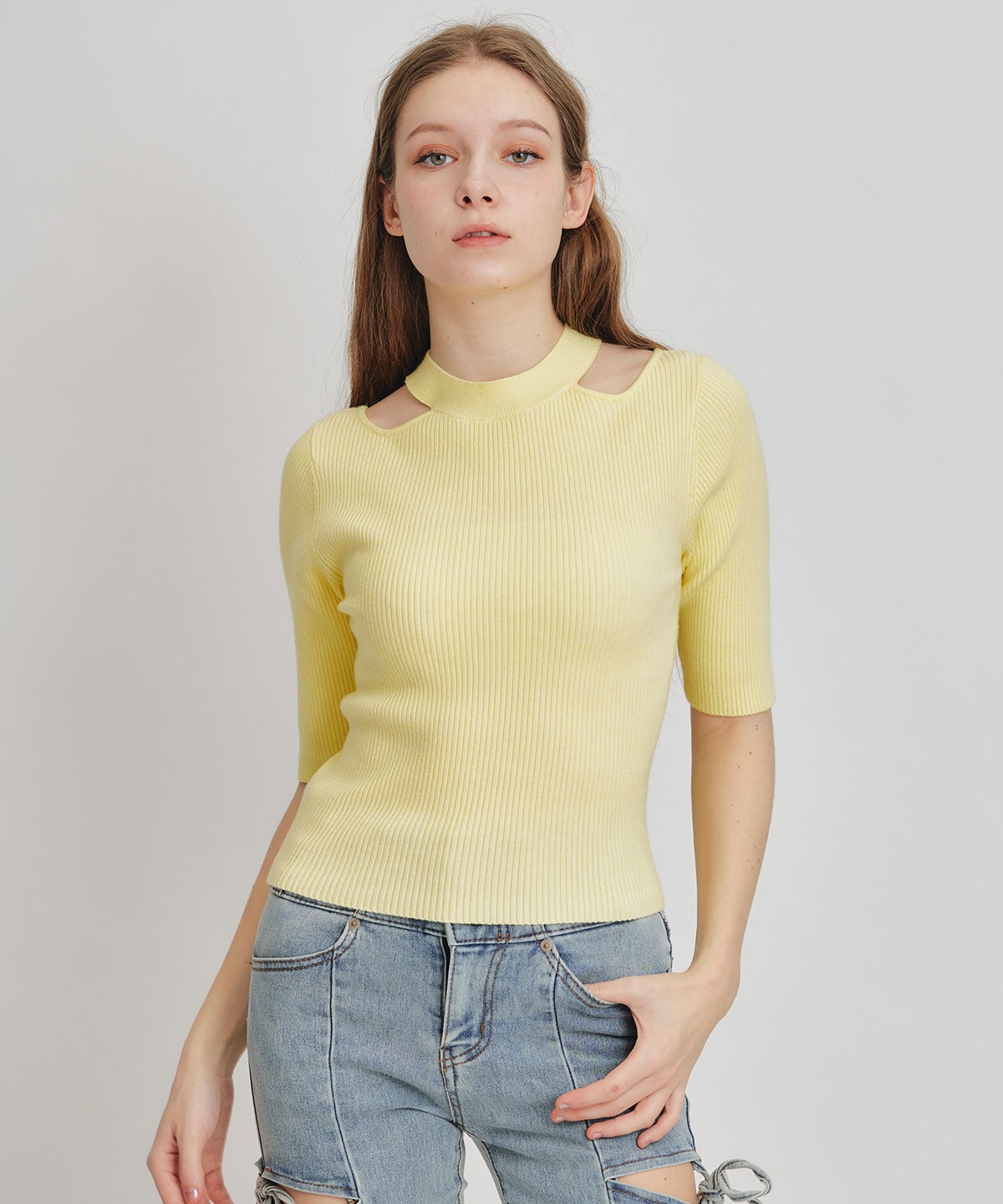 カットアウトハーフスリーブニットプルオーバー