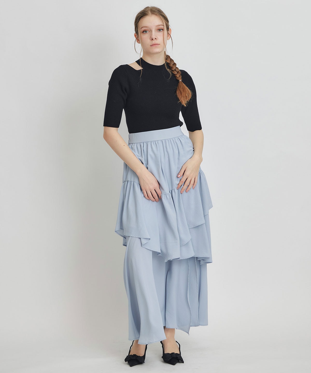 カットアウトハーフスリーブニットプルオーバー