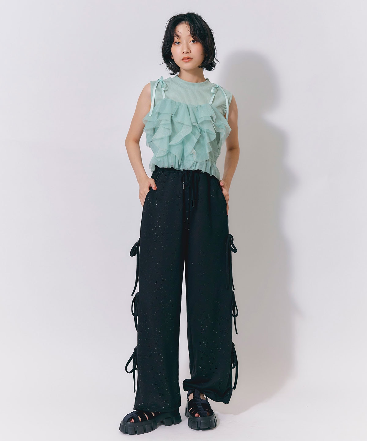 ショルダーリボンビスチェ×ノースリーブニット