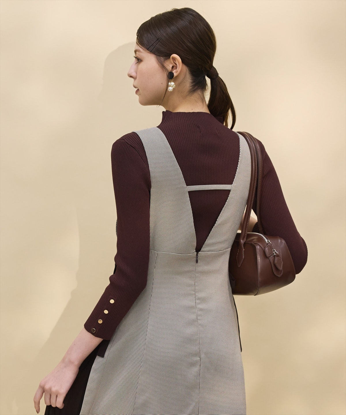 サイドプリーツレースアップジャンパースカート