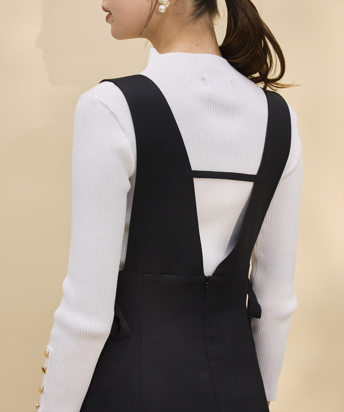 サイドプリーツレースアップジャンパースカート