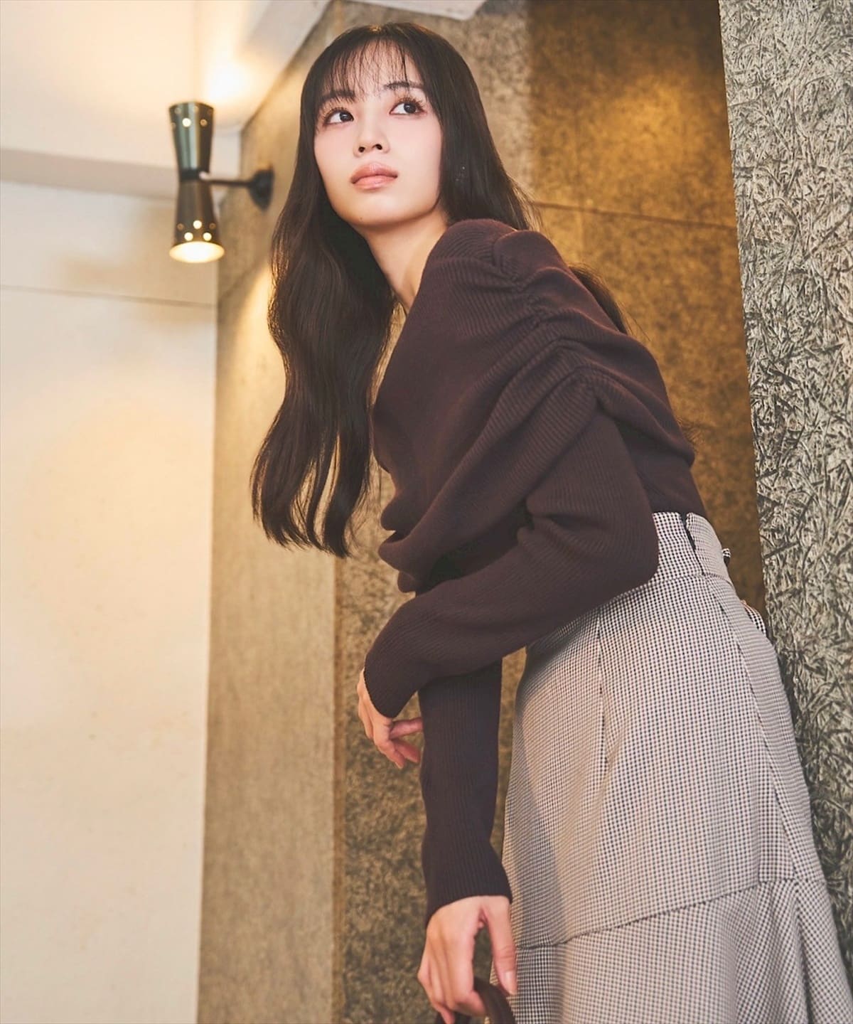 サイドギャザーオフショルニット