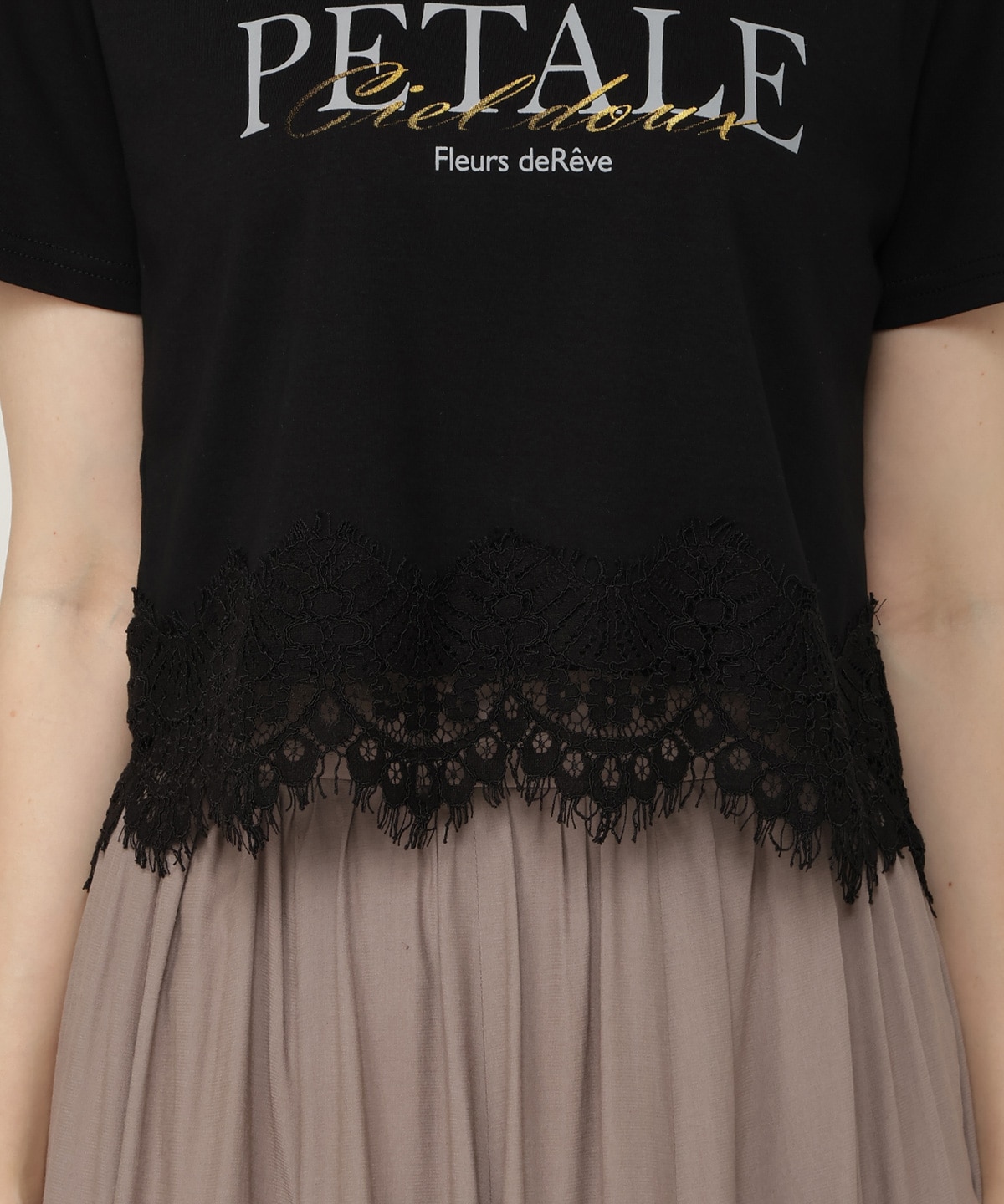 すそレースロゴプリントTシャツ