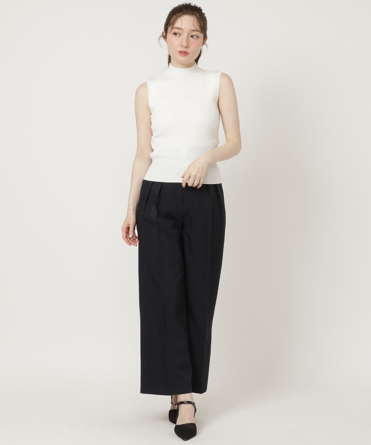 【5/8(Fri)発売】ノースリハイネックラメニット