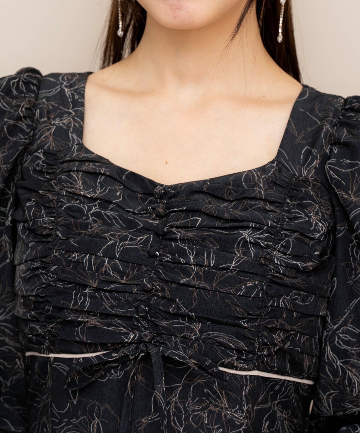 フラワープリントギャザーフレアワンピース