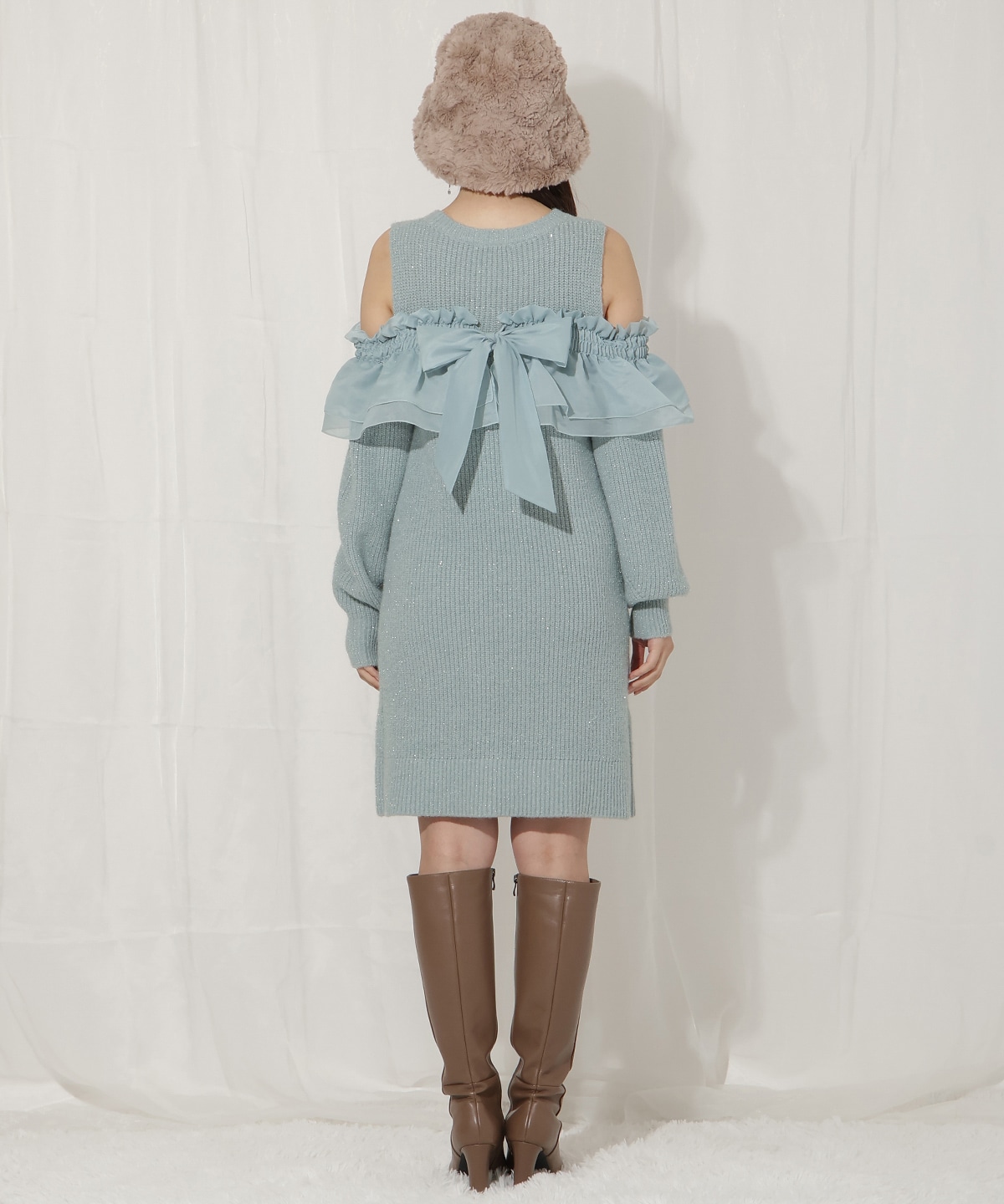 バックリボンオフショルニットワンピース