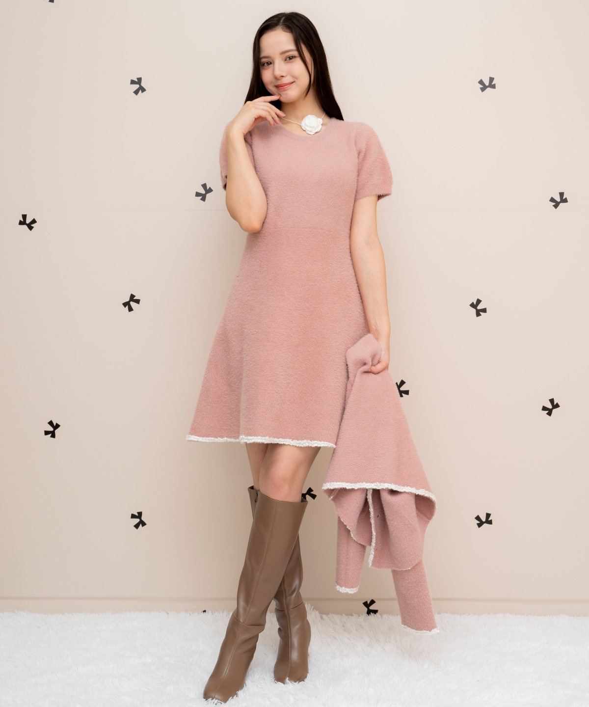 ブレード付きフェザーヤーンジャケット×ワンピース