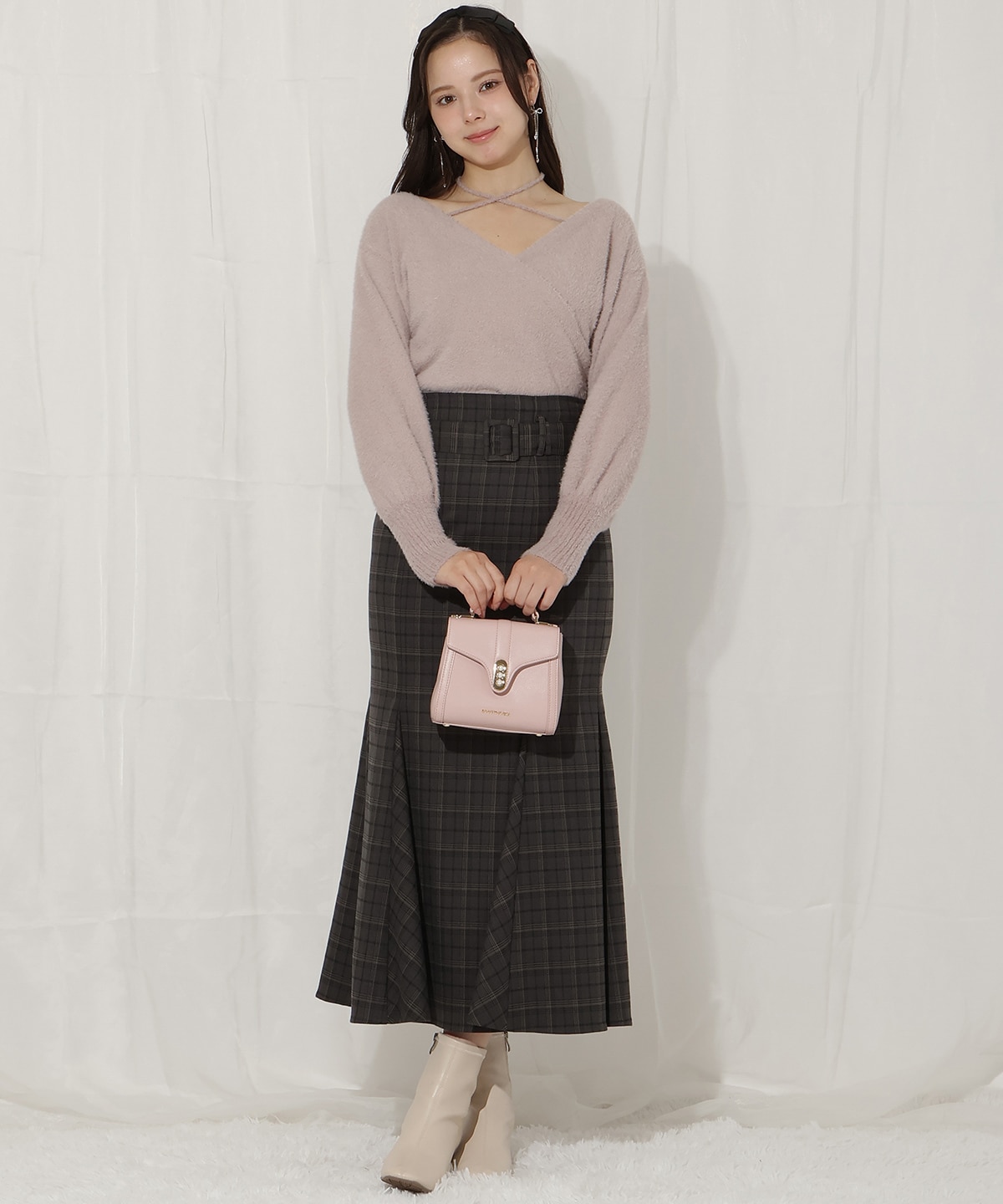 クロスネックカシュクールフェザーニット