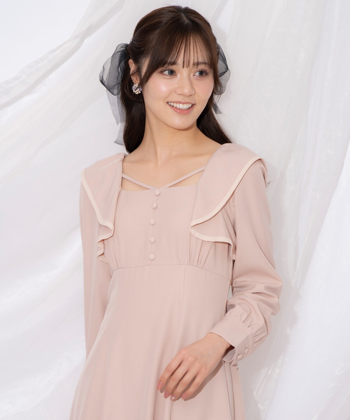 配色パイピングフリルワンピース