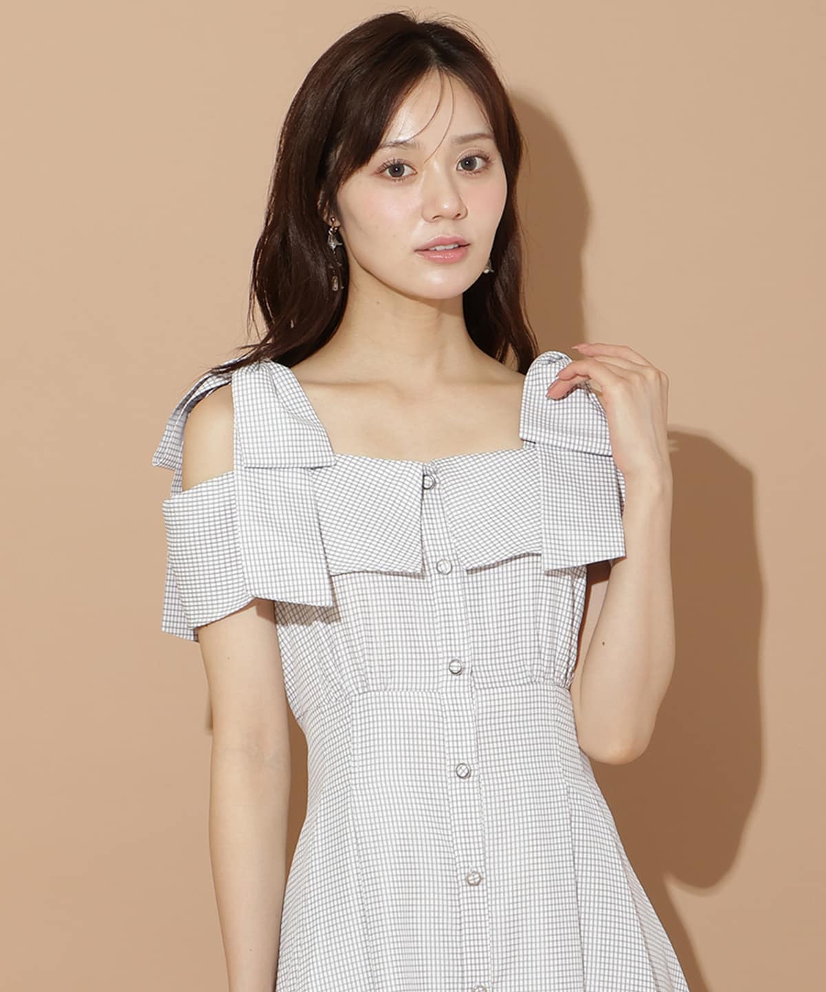 リボンストラップオフショルシャツワンピース