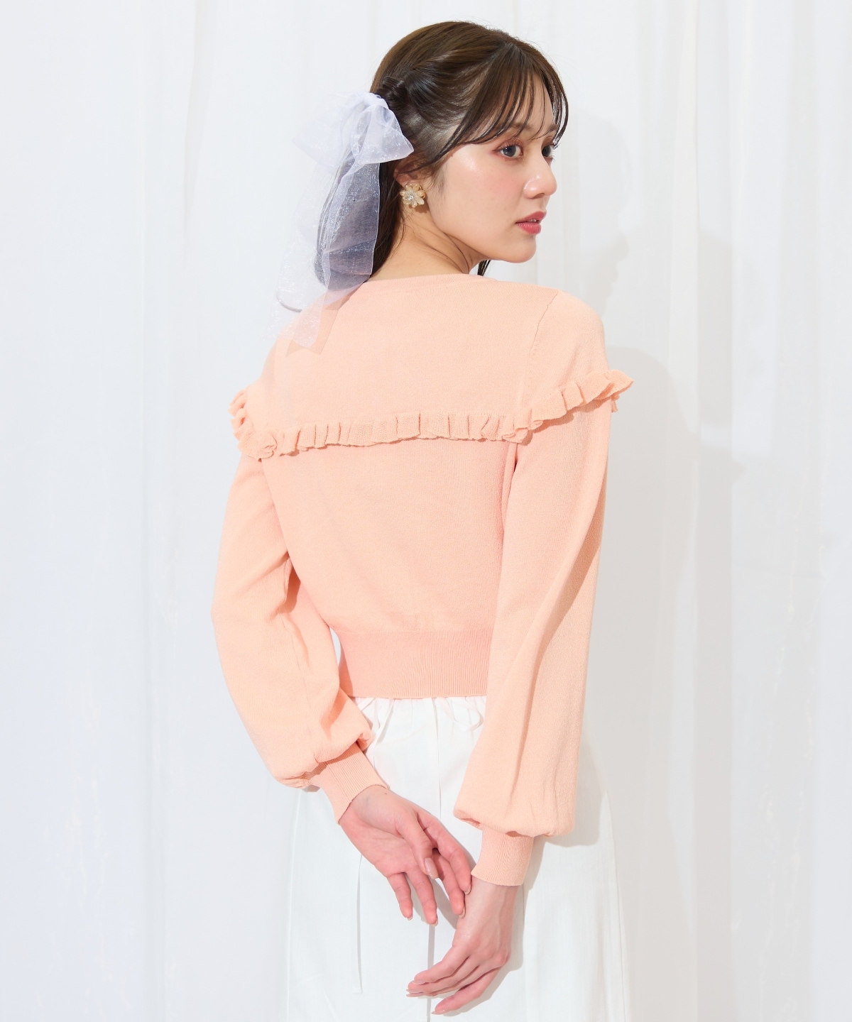 フリルデザインニットカーディガン