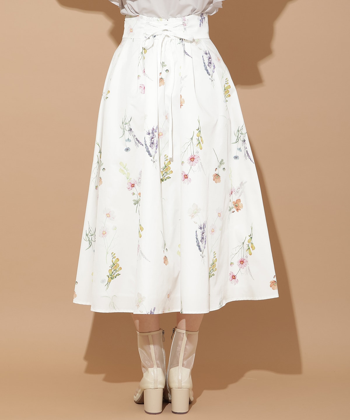 オータムボタニカルフラワータックスカート