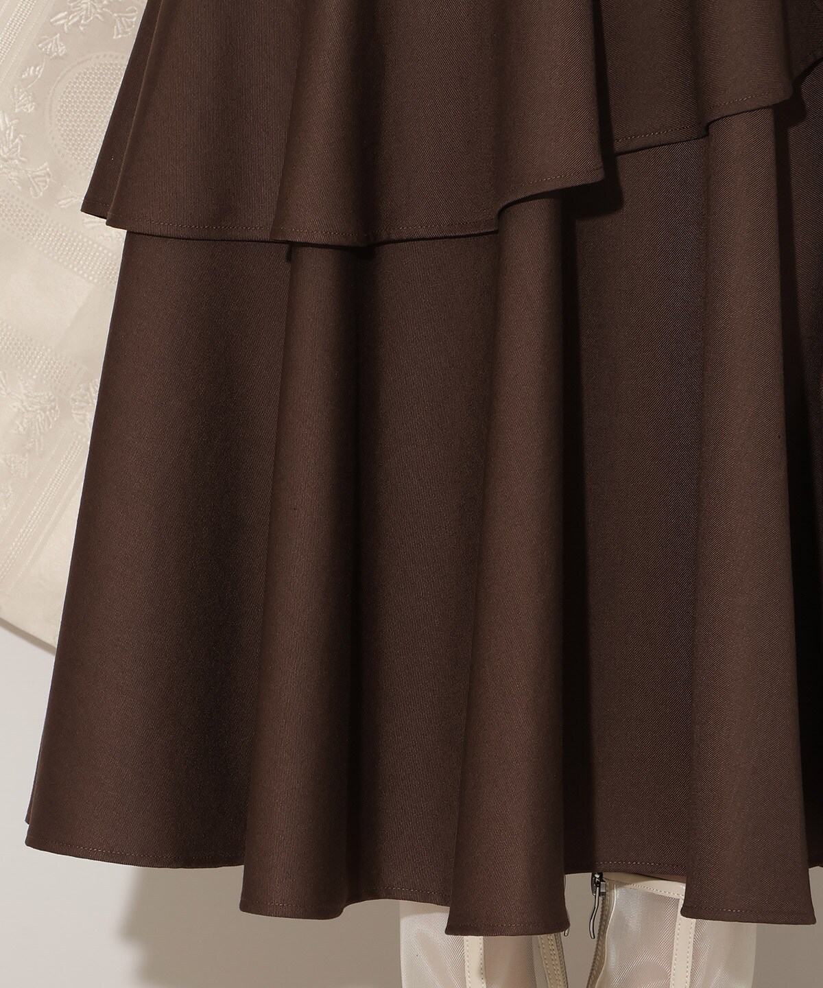 ラッフルティアードヘムスカート