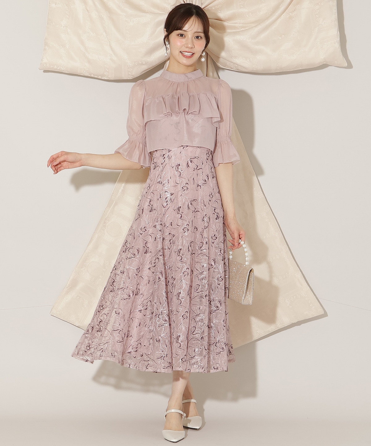 フリル切り替えシフォンブラウス