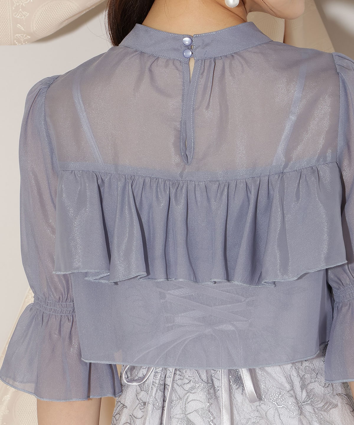 フリル切り替えシフォンブラウス