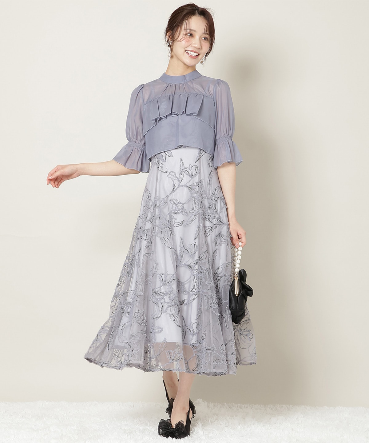 刺繍レースキャミワンピース