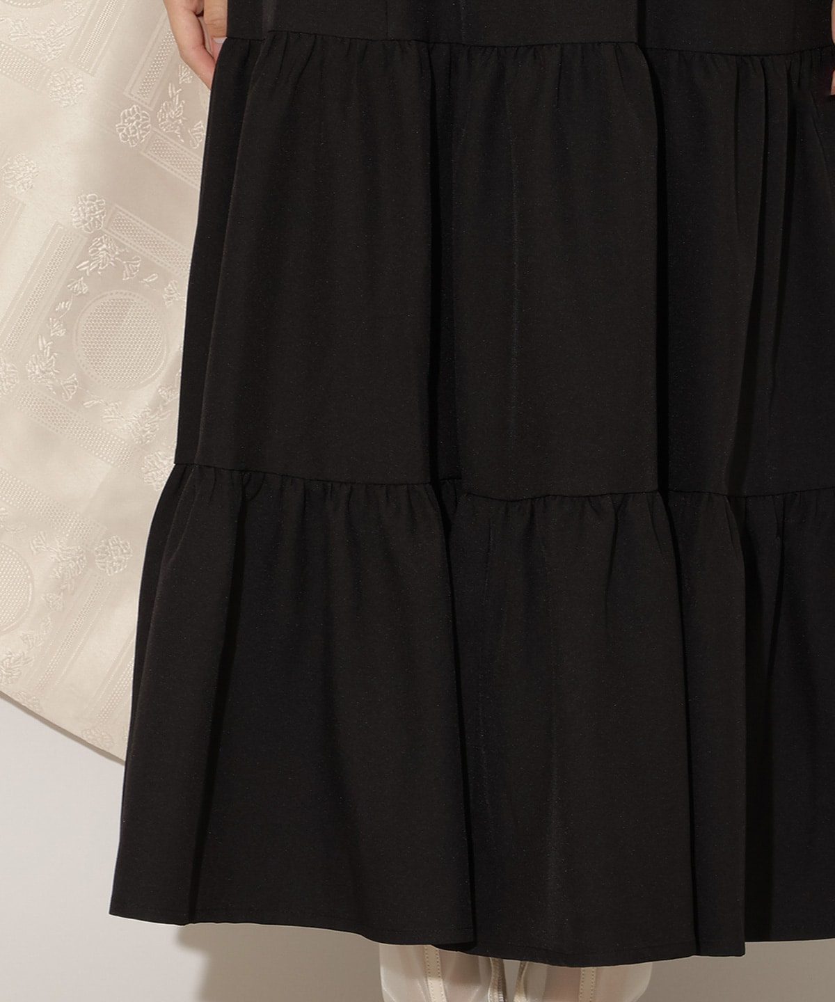 フレアースリーブティアードワンピース