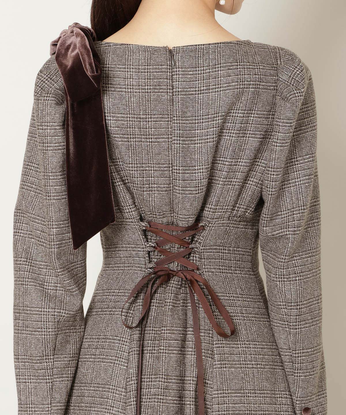 アシメリボンボートネックフレアワンピース