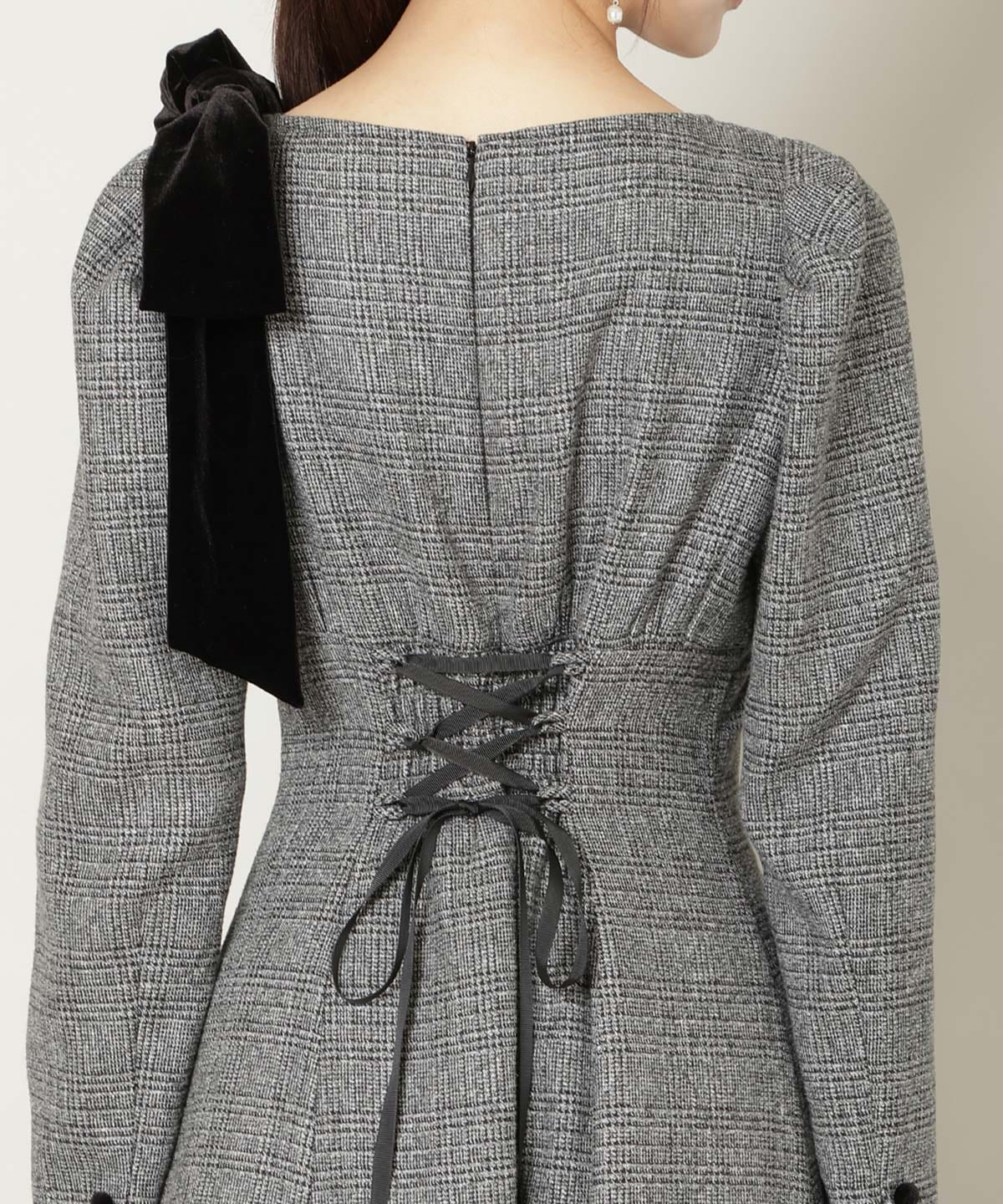 アシメリボンボートネックフレアワンピース