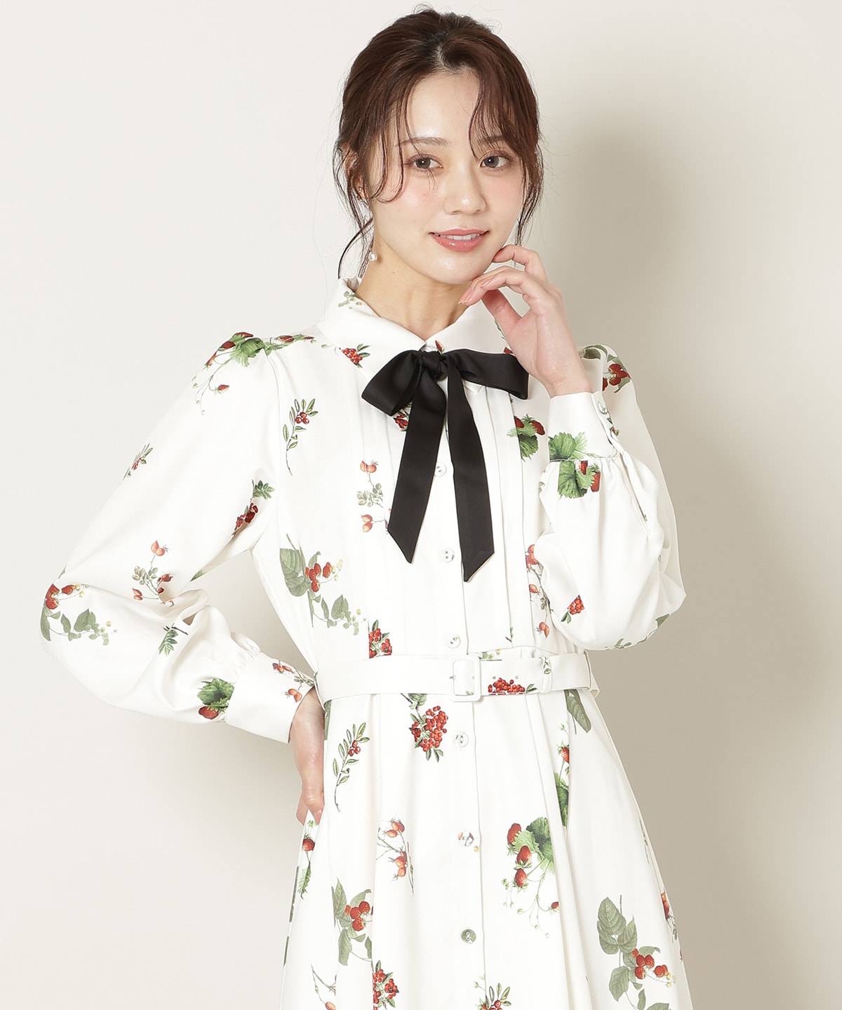 【12/5(fri)10時発売】ウィンターボタニカルリボンタイワンピース