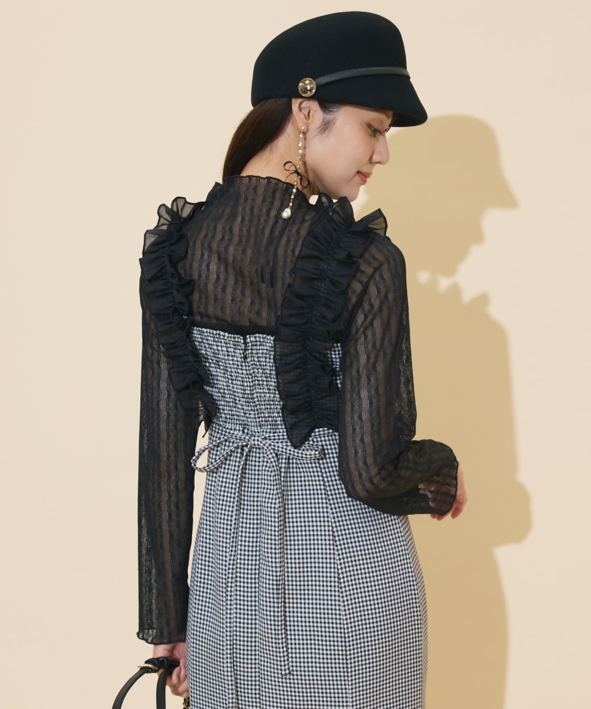 フリルショルダーマーメイドワンピース