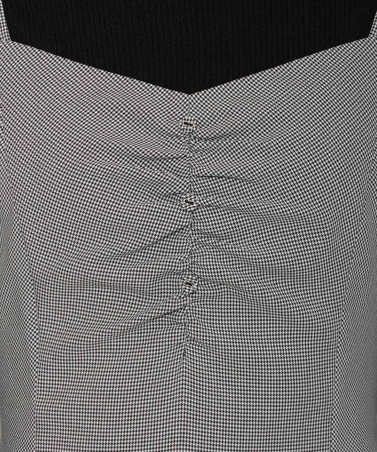 ダブルストラップアシンメトリーワンピース