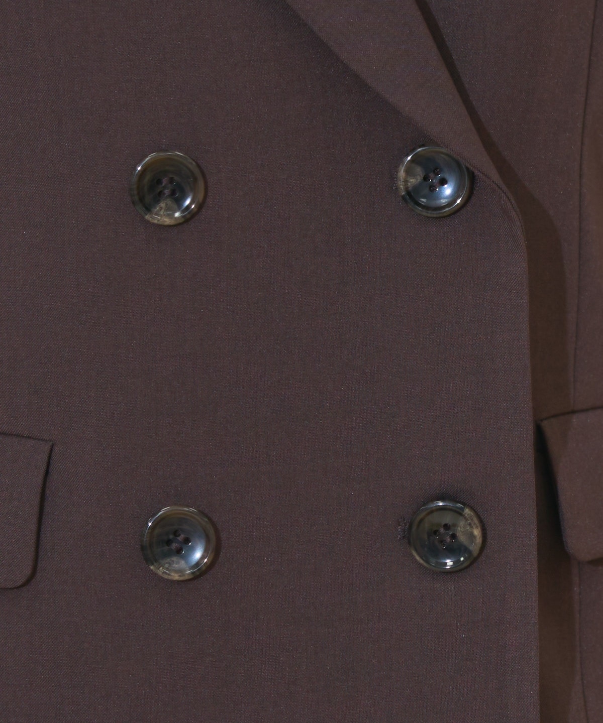 ダブルボタンショートジレ