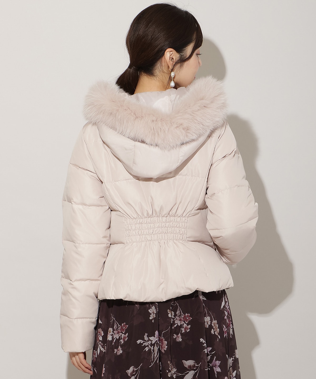 フードファーペプラムショートダウン