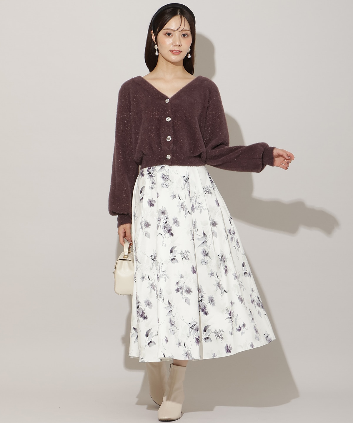 アソートボタンラメフェザーカーディガン