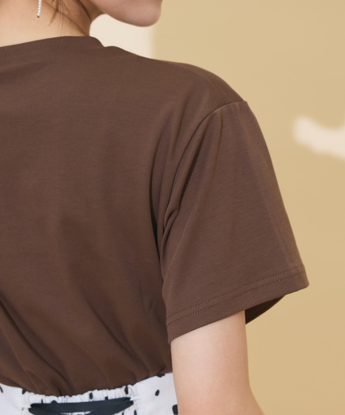 ドロップショルダーロゴTシャツ