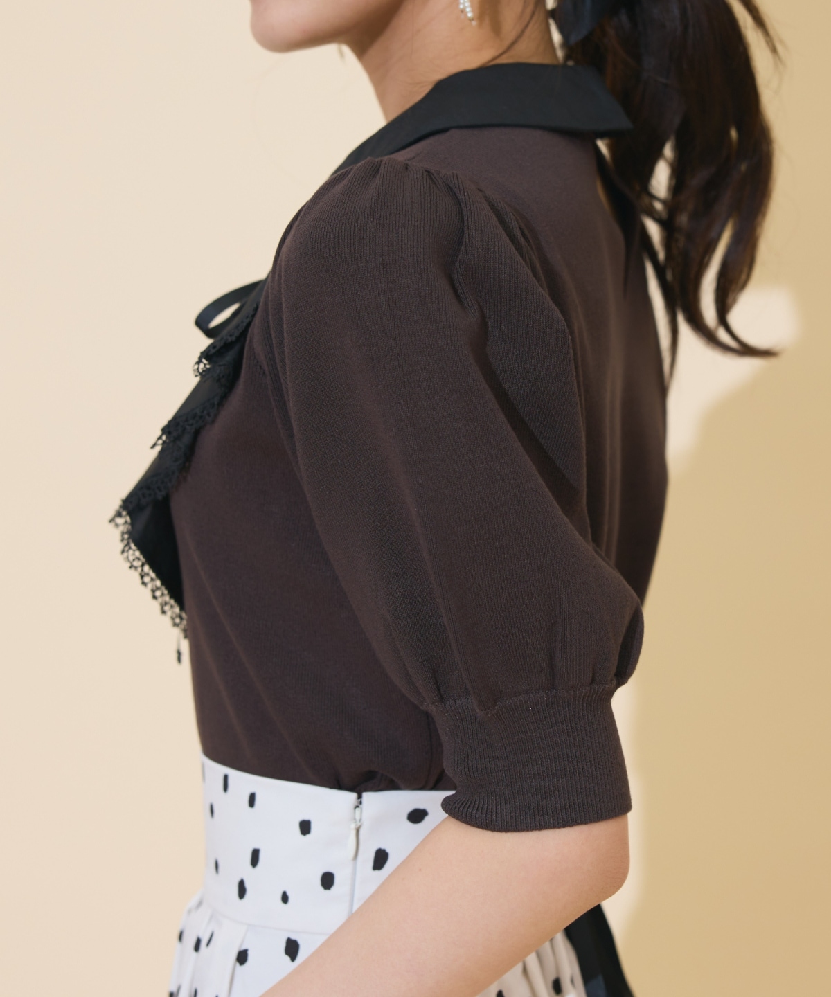 レースラッフルプルオーバー