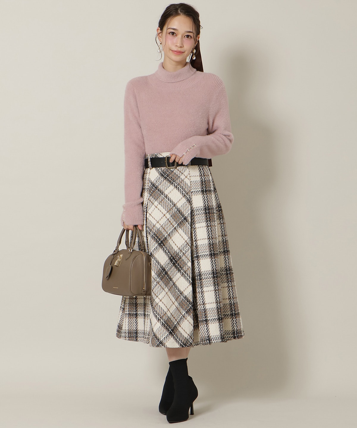 FOXライクヤーンタートルネックプルオーバー