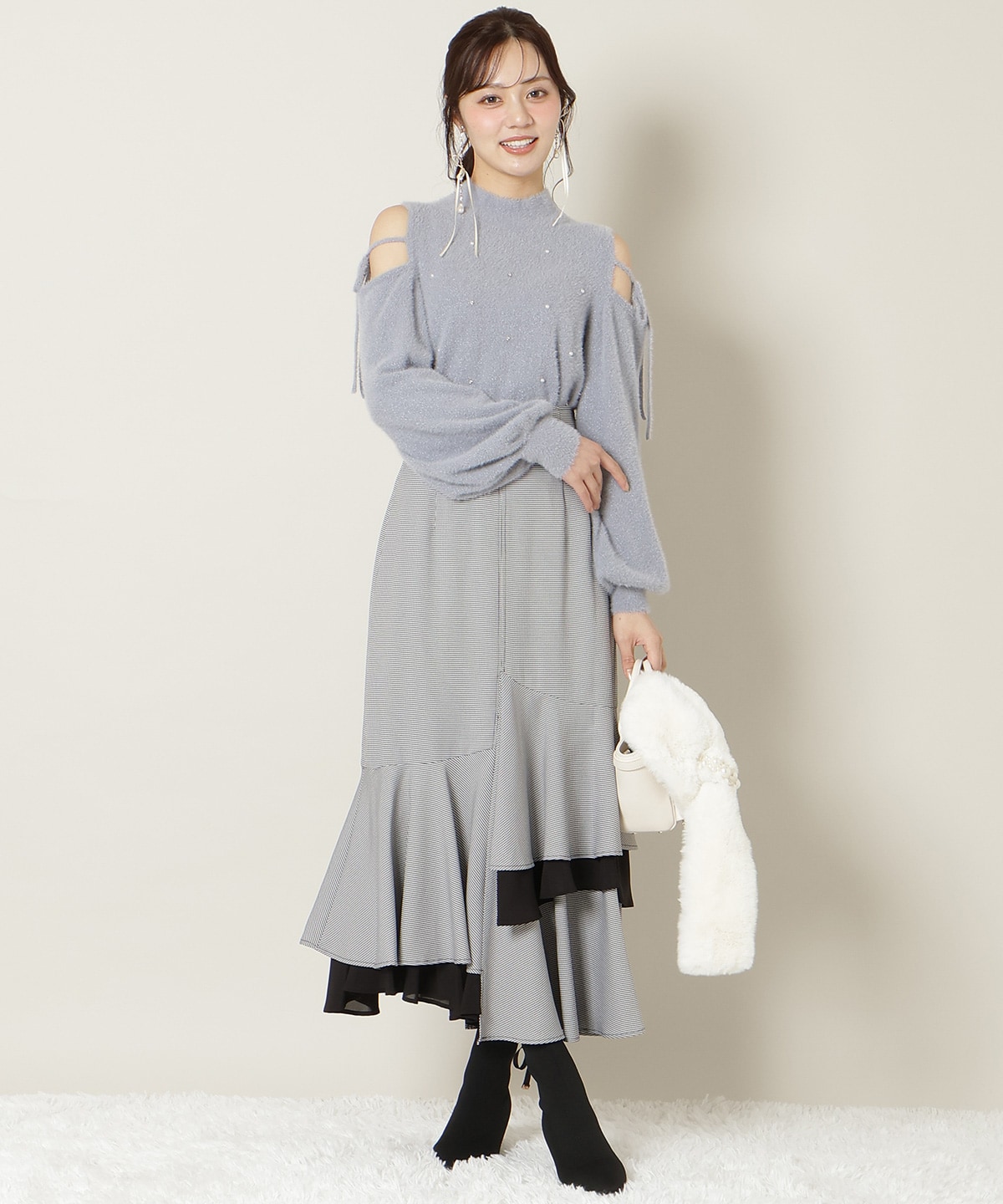 パールビジューフェザーニットトップス