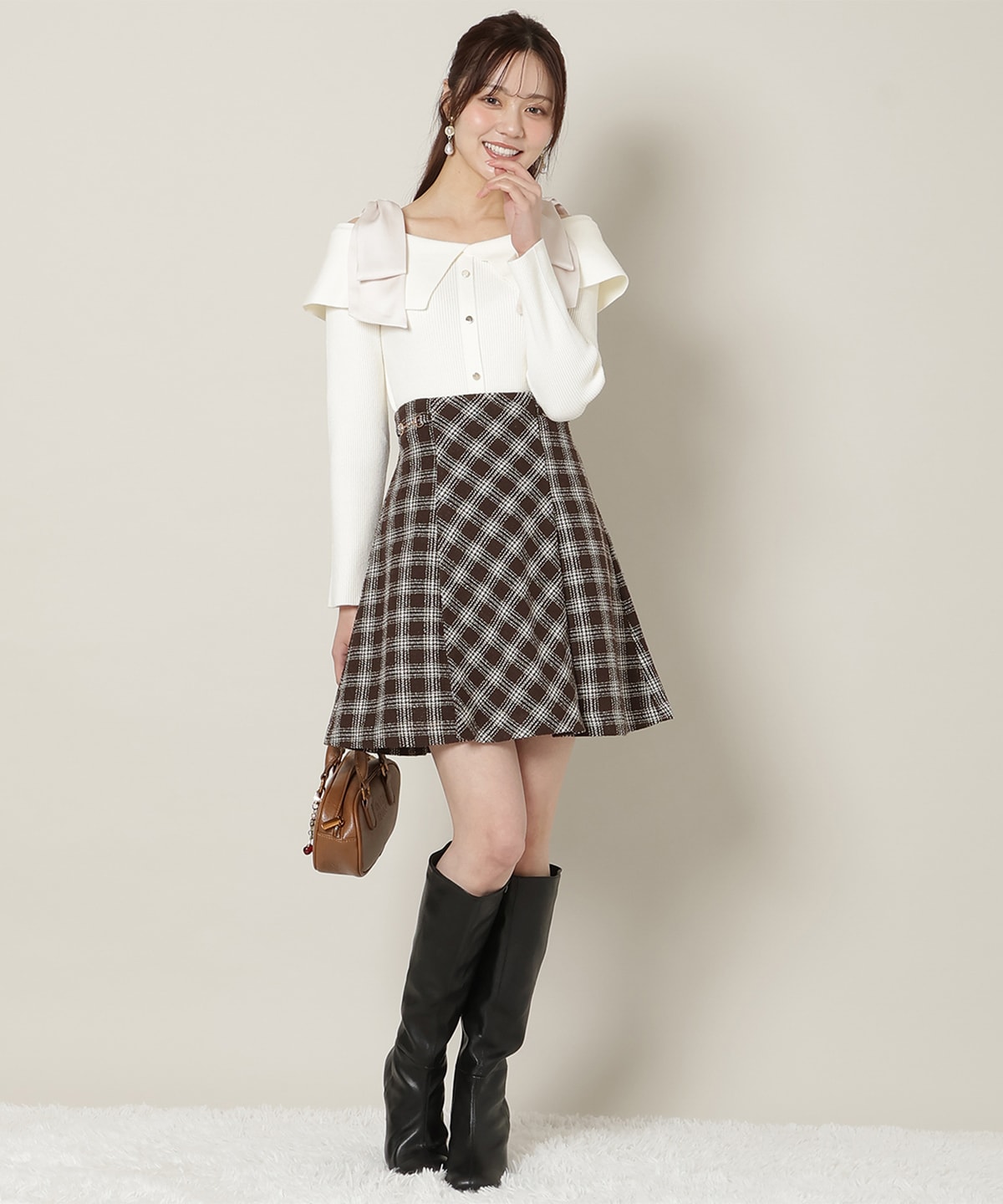 リボンオフショルニットプルオーバー