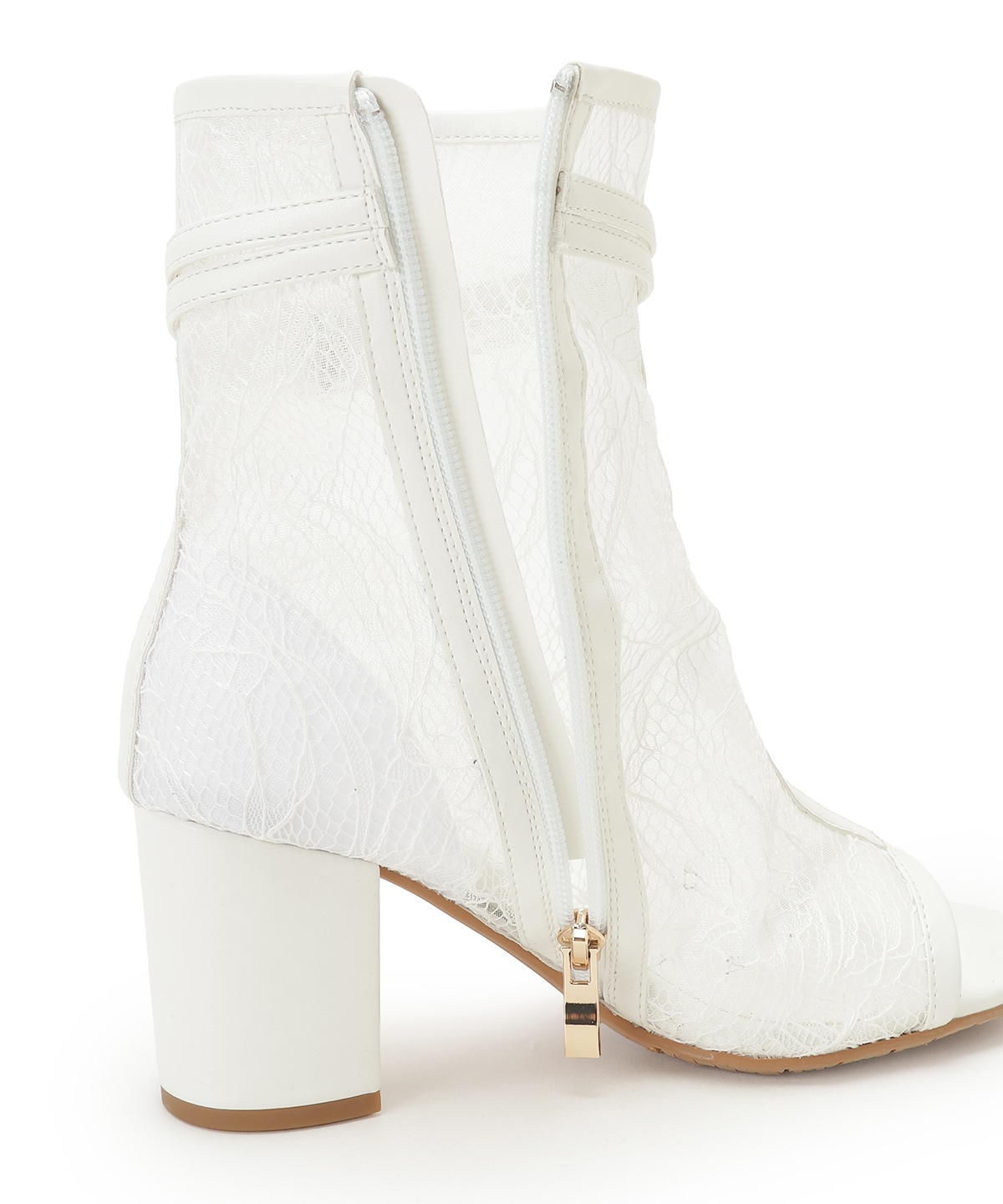 ベルト付きオープントゥレースブーツ