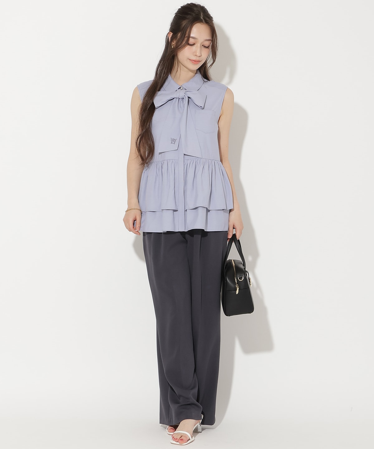 ティアードヘムリボンタイブラウス