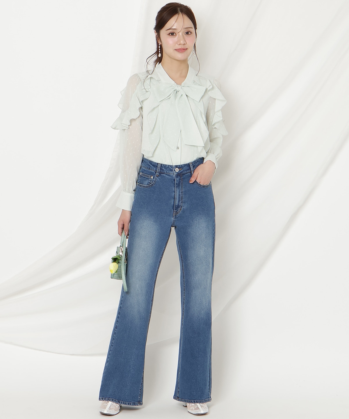 ドビードットフリルブラウス