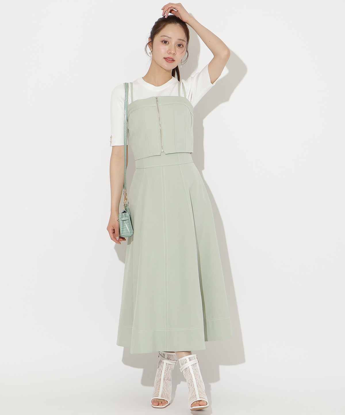 【3/19(thu)10時発売】フロントZIPデニムビスチェ