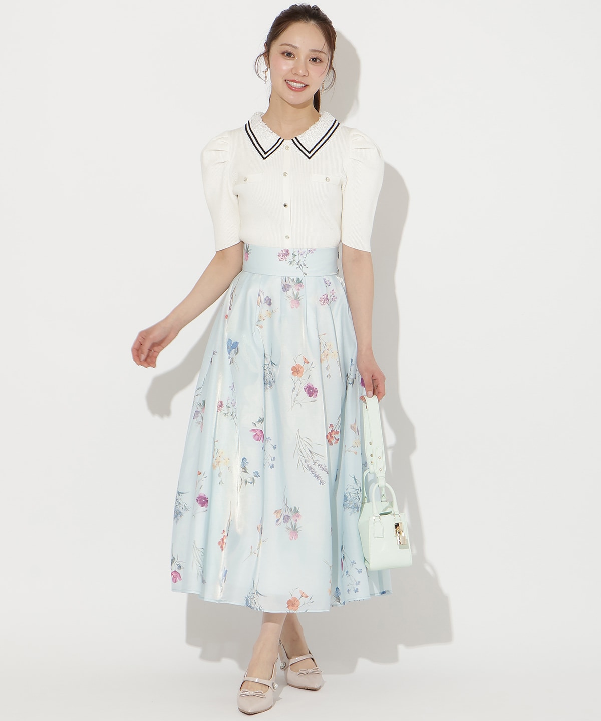 【3/12(thu)10時発売】ボタニカルフラワーシアータックスカート