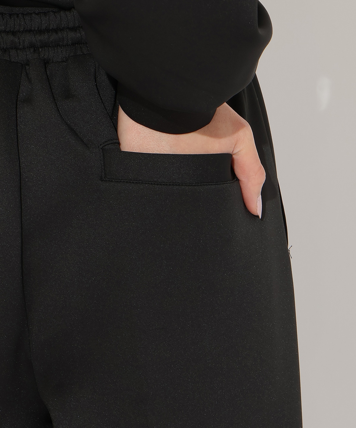 【3/12(thu)10時発売】フロントピンタックスウェットパンツ