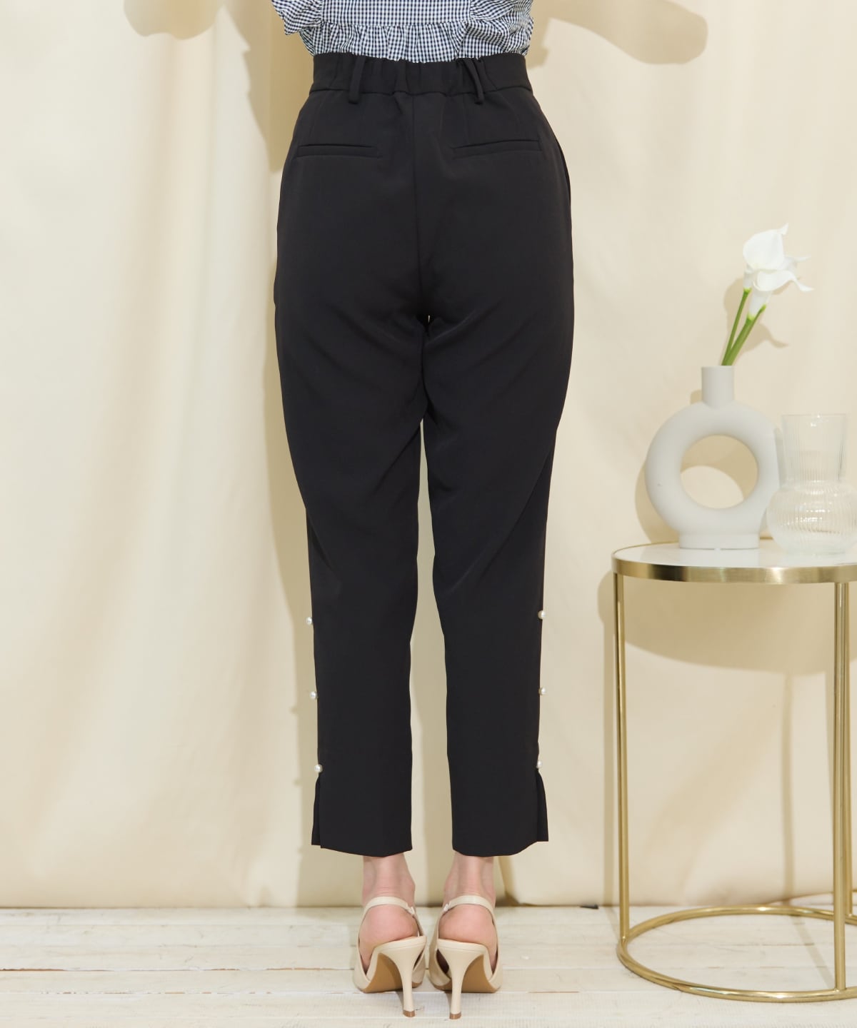 パールデザインテーパードパンツ