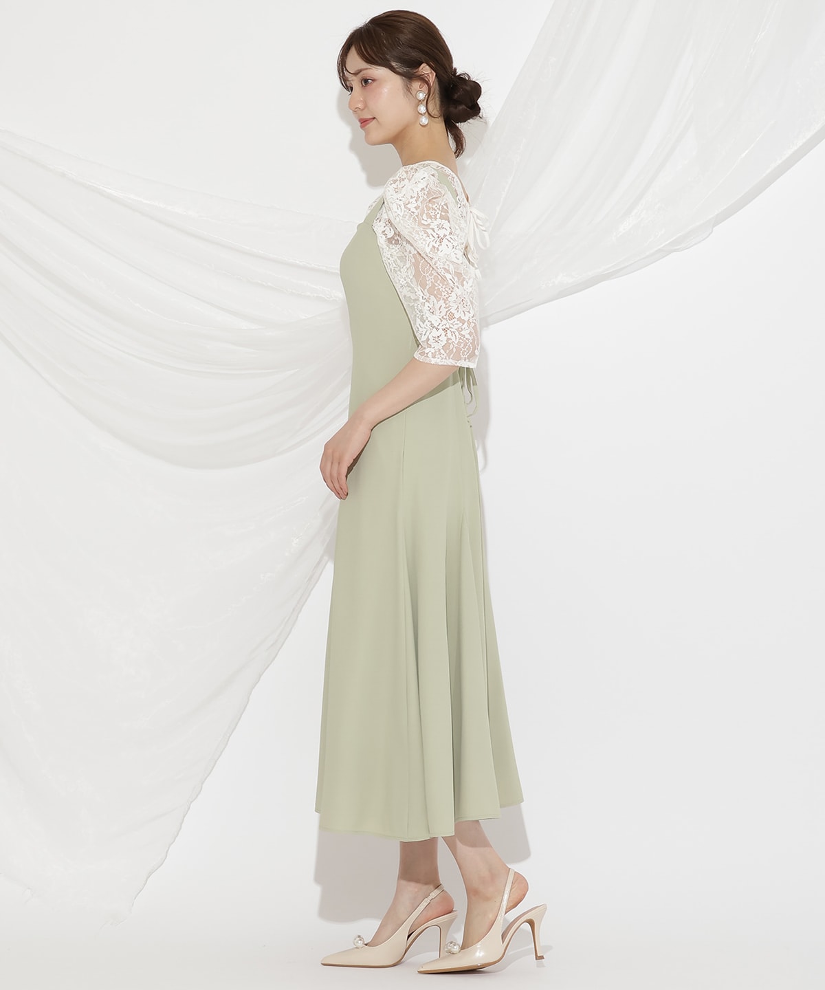 バックレースアップワンピース