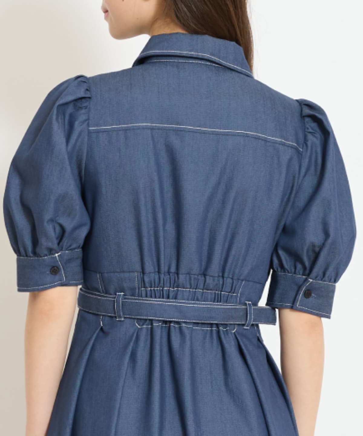 ベルト付きタックスリーブフレアワンピース