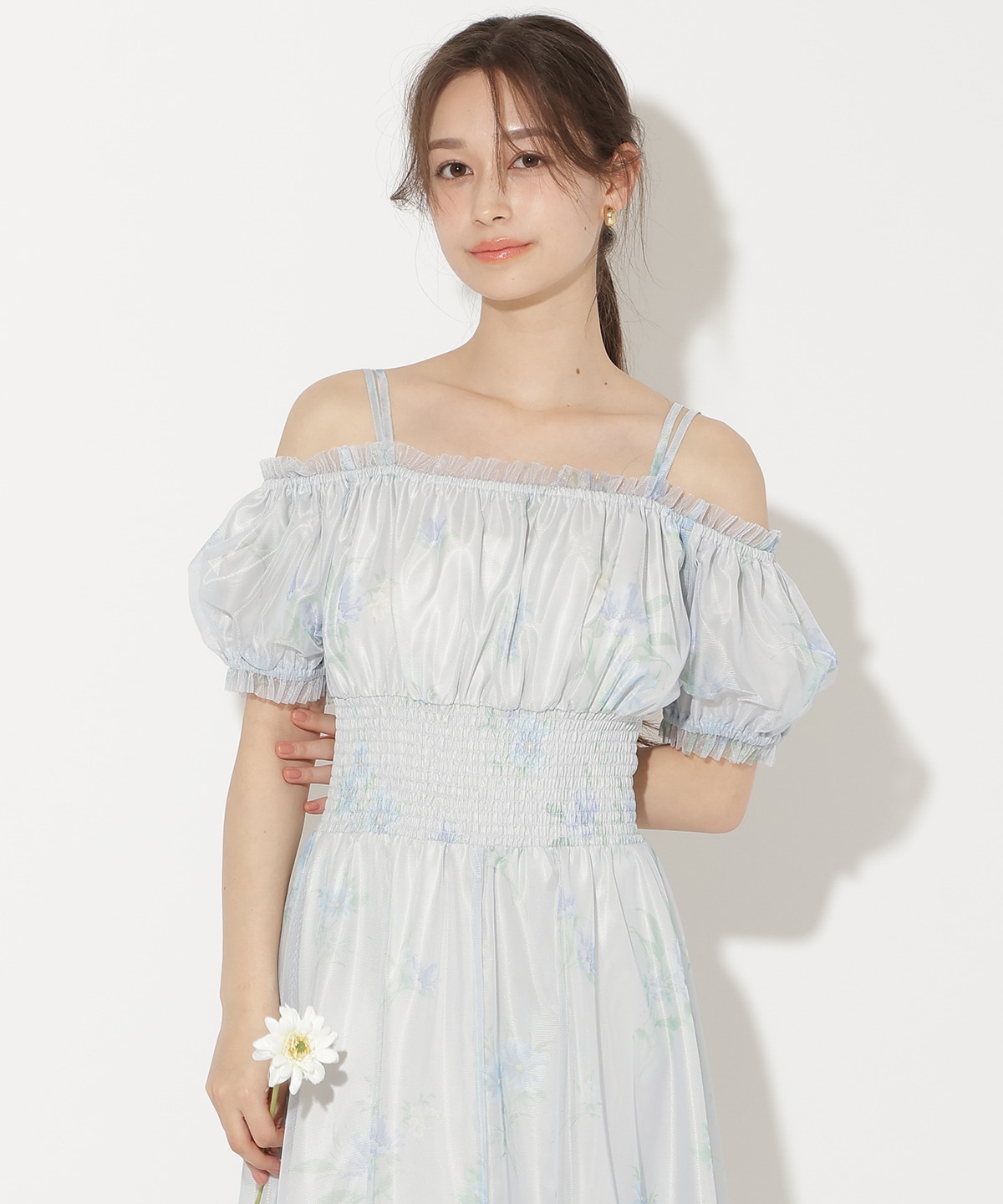 フラワーメッシュオフショルワンピース