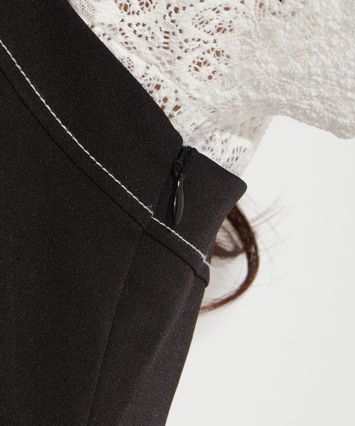 ステッチデザインフレアキャミワンピース