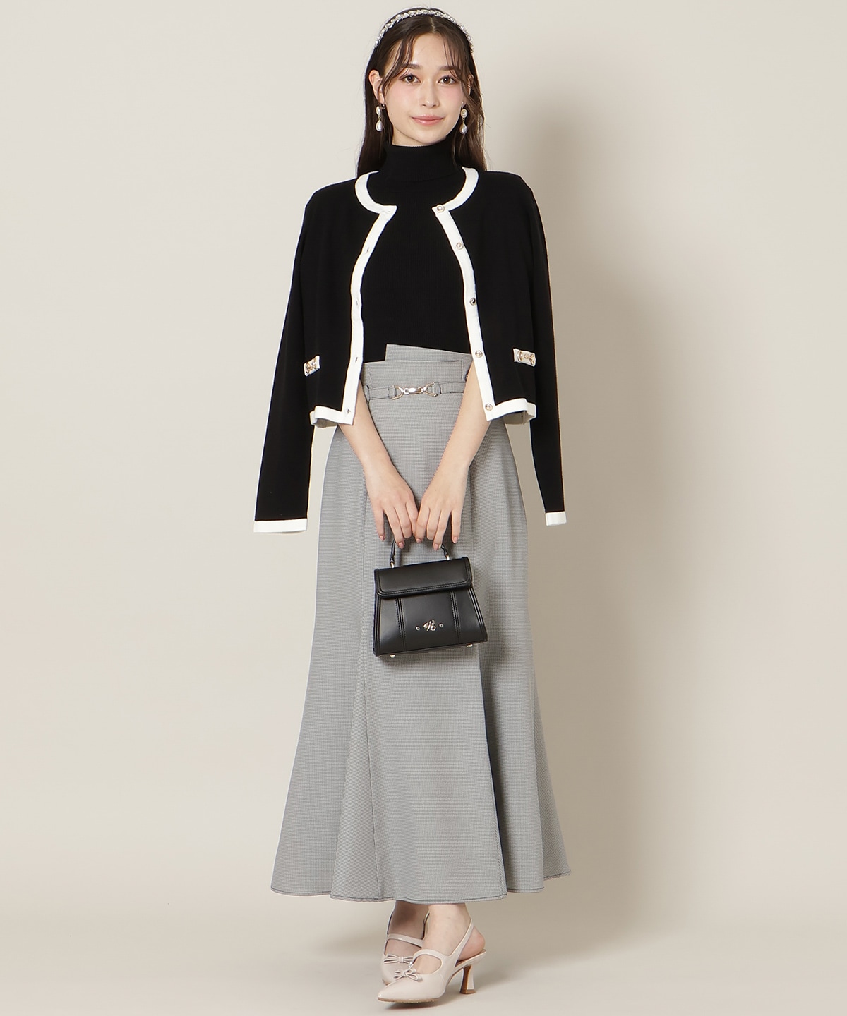 バイカラーアンサンブル【ハイネックトップス×カーディガンセット】