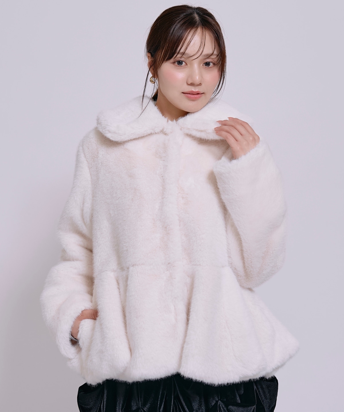 ペプラムエコファーショートコート
