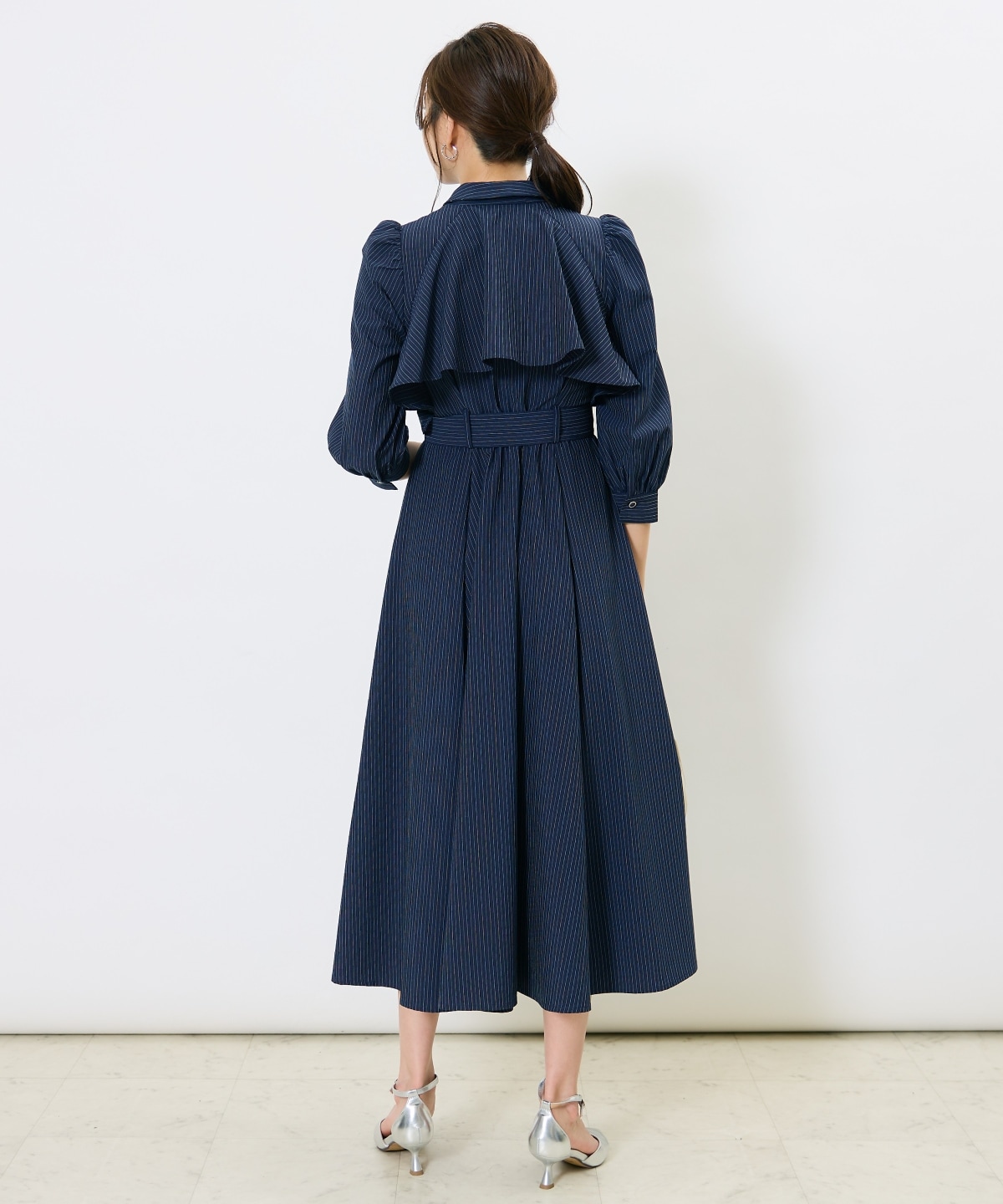 ストライプフリルケープワンピース