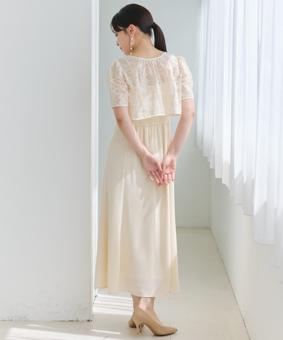 2WAYレースケープドレス